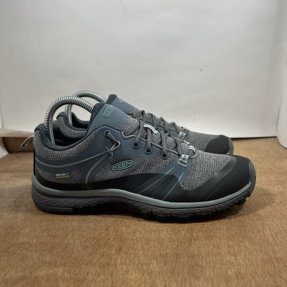 Keen Terradora Women Size 7.5 Grey Low Top Hiking Shoe 1019878